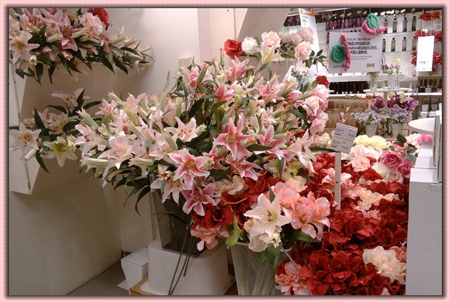 開花店學(xué)插花培訓(xùn)班的學(xué)費(fèi)多少錢一般如何了解選擇